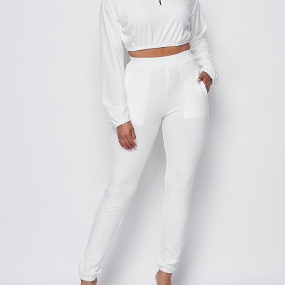 Two piece white set - Picture 4 of 4